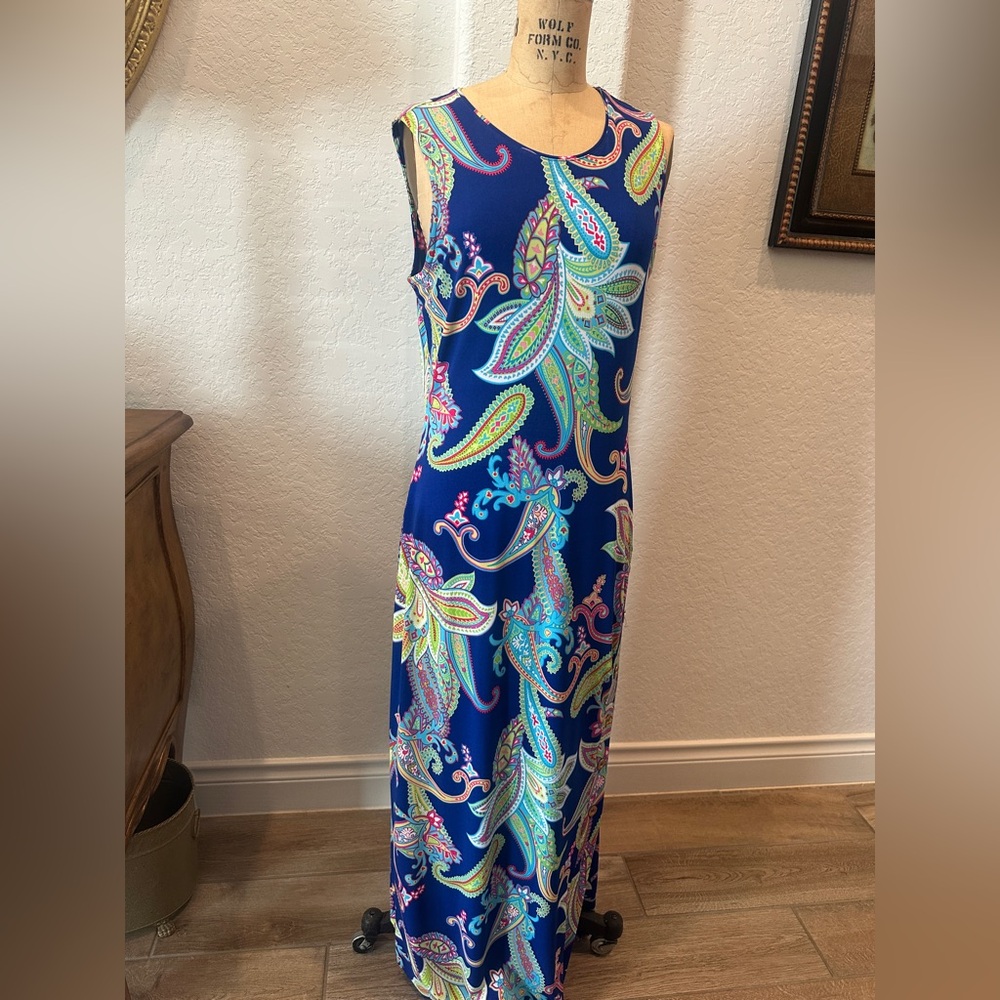 Philosophy Vibrant Blue Paisley Maxi Dress